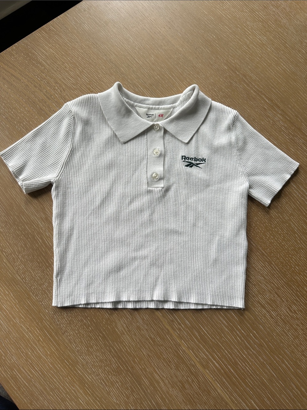 H&M Reebok White Ribbed Tennis Polo Crop Top with Embroidered Logo